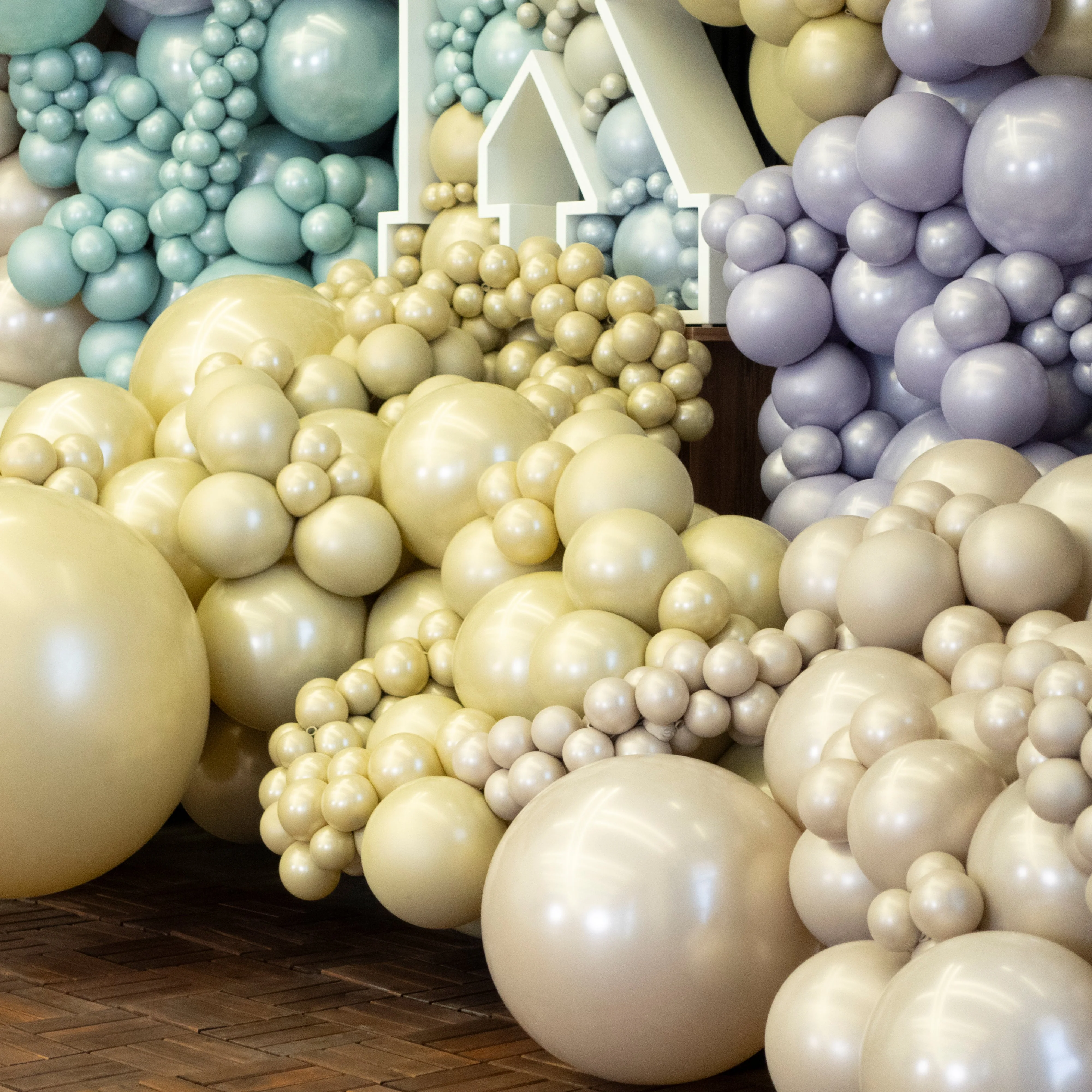 12" Kalisan Brand Latex Balloons Aura Lavender Fog (50 Per Bag) - Image 27