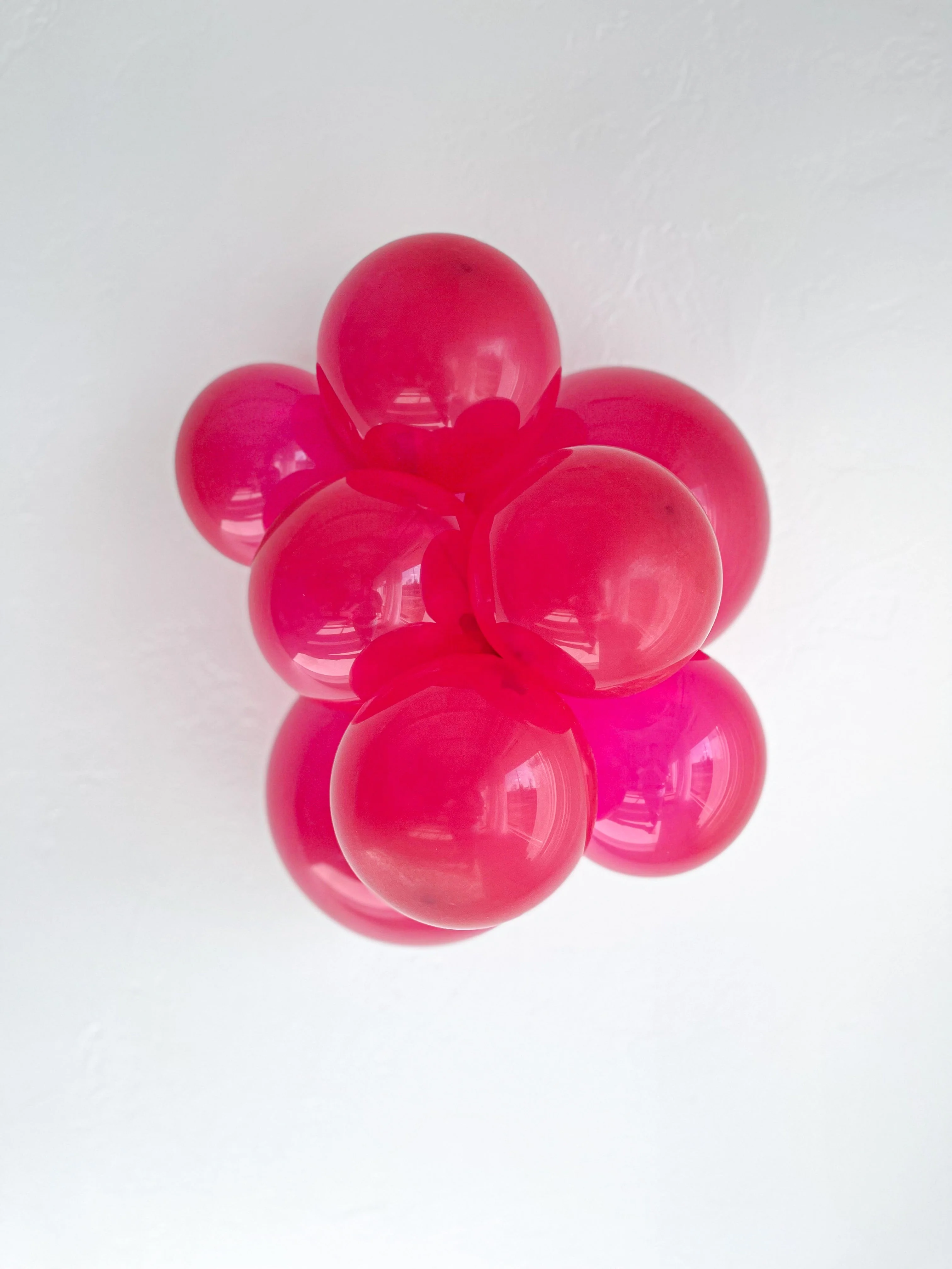 17" Crystal/Jewel Magenta Tuftex Latex Balloons (50 Per Bag) - Image 3
