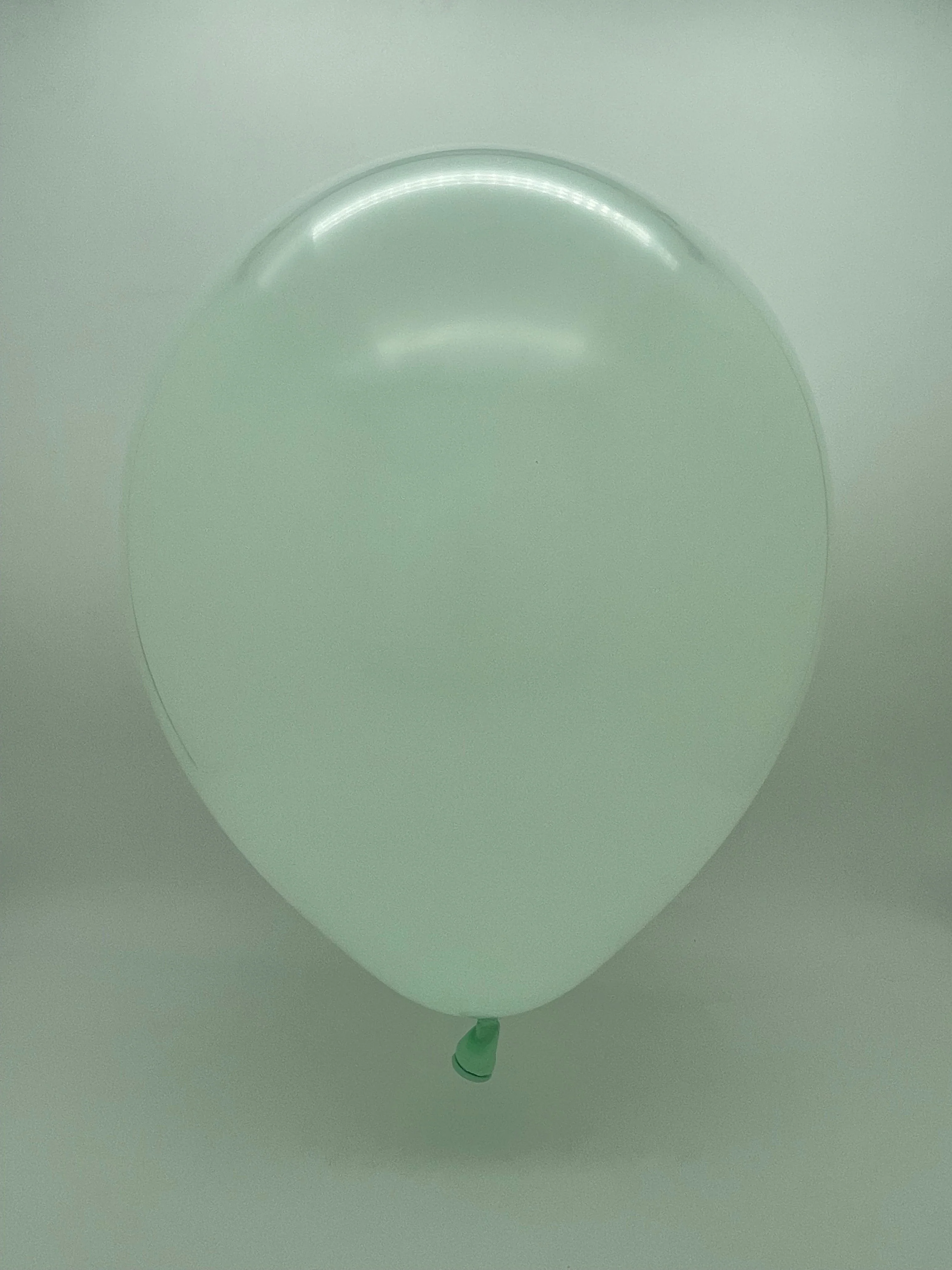 18" Kalisan Latex Balloons Standard Macaron Pale Green (25 Per Bag) - Image 2
