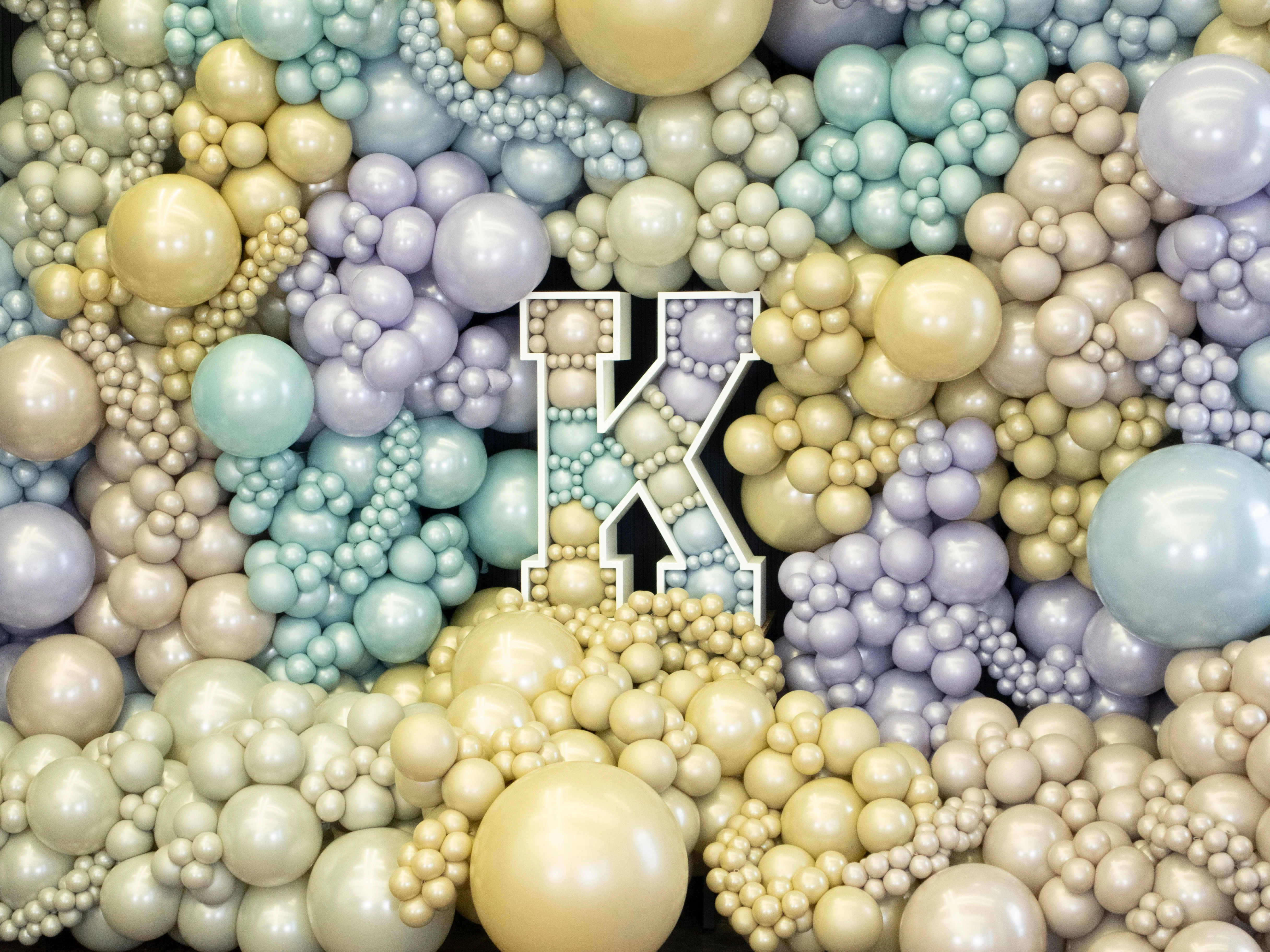 260K Kalisan Brand Twisting Latex Balloons Aura Beige Cream  (50 Per Bag) Nozzle Up - Image 39