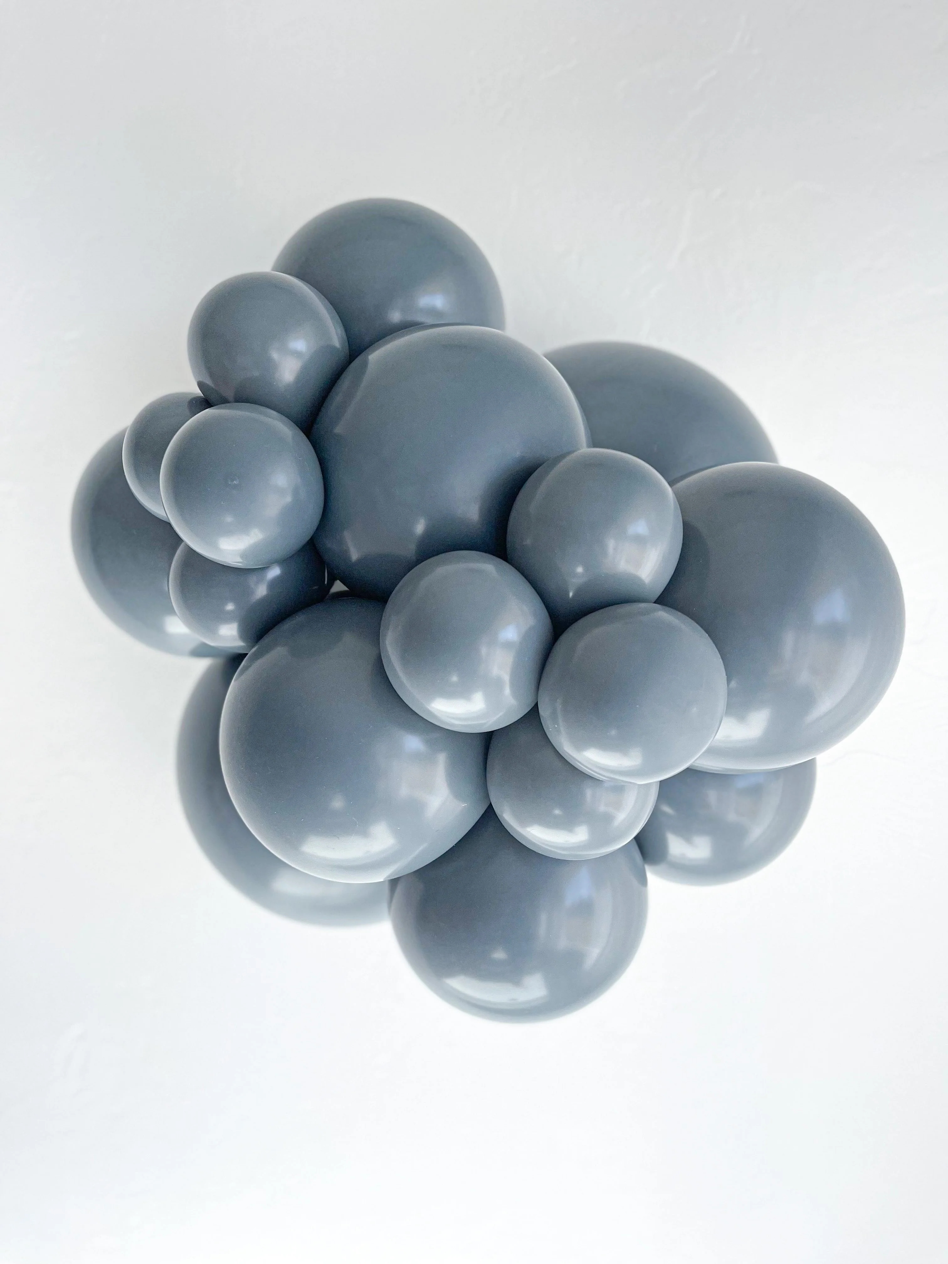5 Inch Tuftex Latex Balloons Designer Balloons (50 Per Bag) Gray Smoke - Image 3