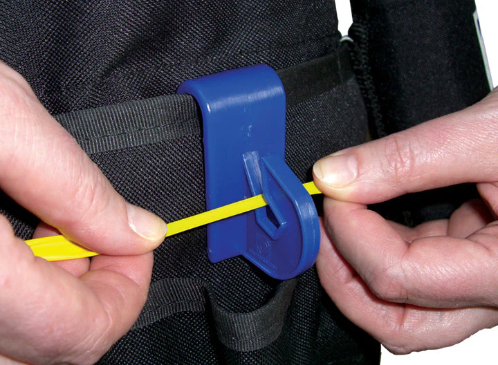 Conwin Clip-On Quick Cutter (2 pk)